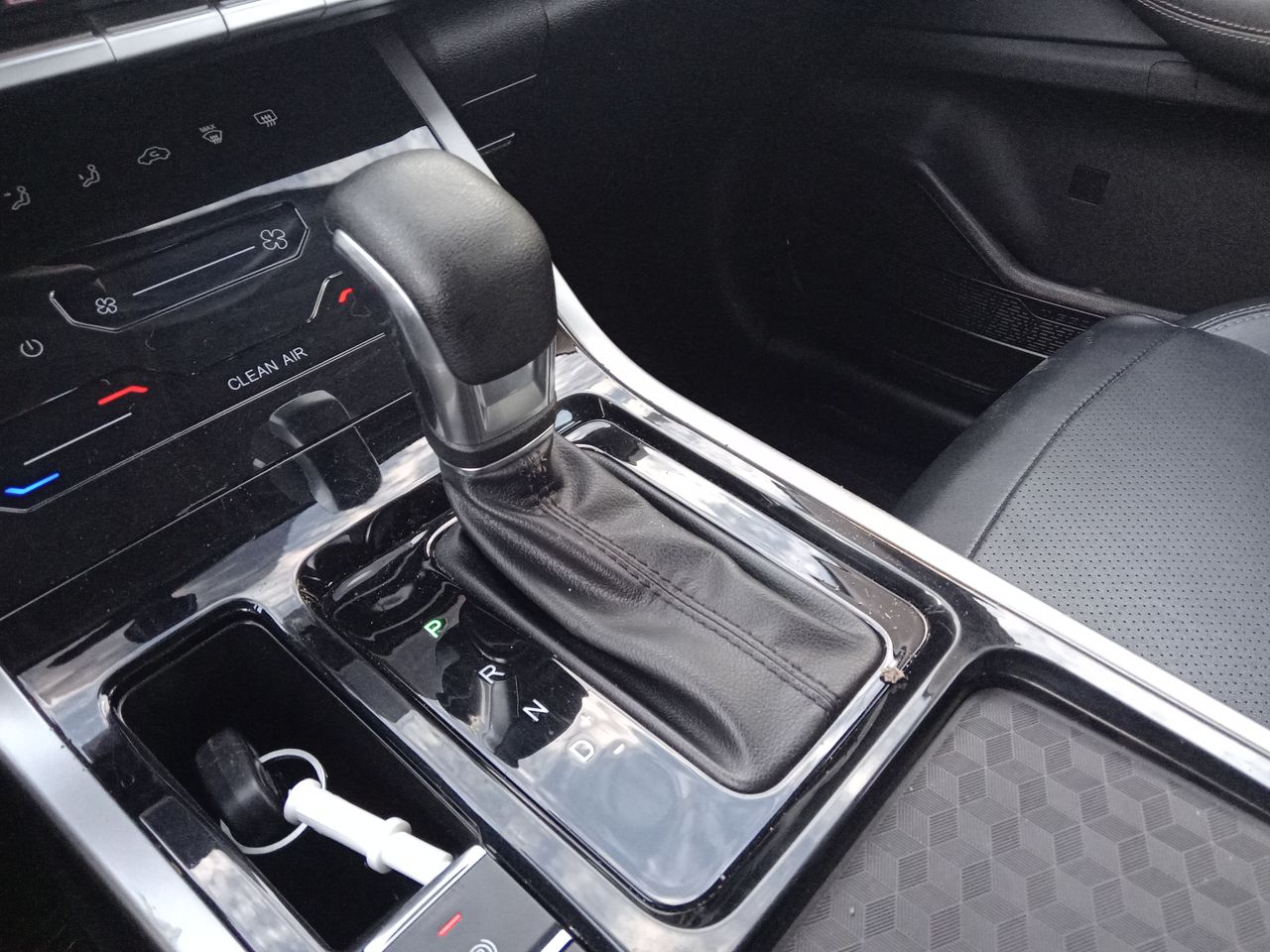 Chery Tiggo 3 Pro — foto 22 de 26