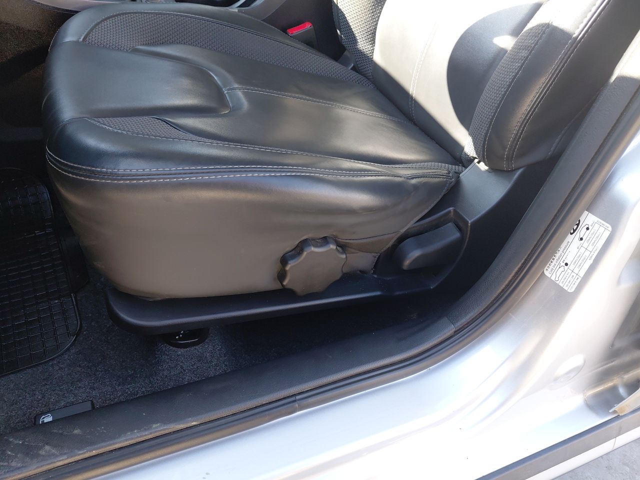 Chery Tiggo 2 Pro — foto 17 de 28