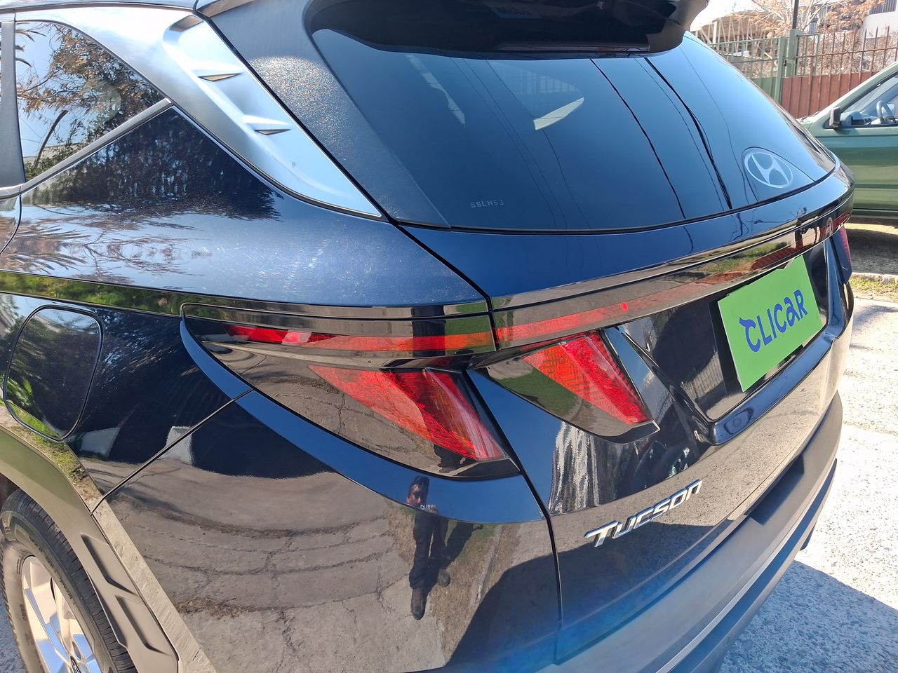 Hyundai Tucson — foto 12 de 28
