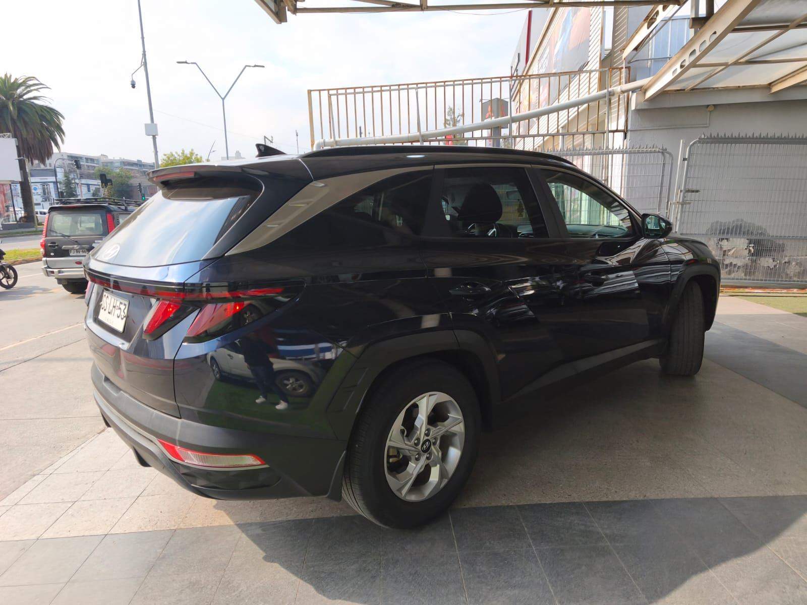HYUNDAI - 4