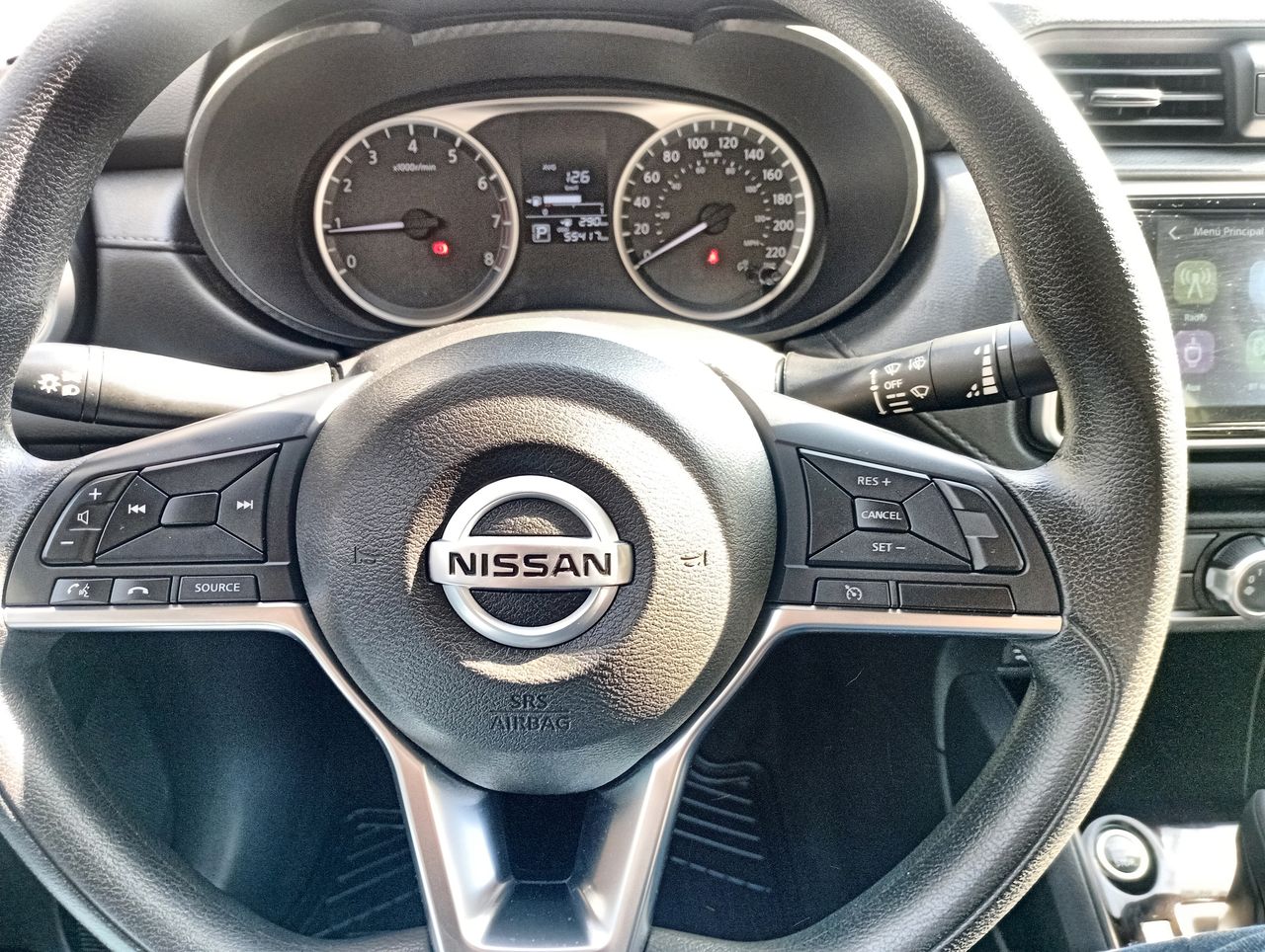 NISSAN - 26