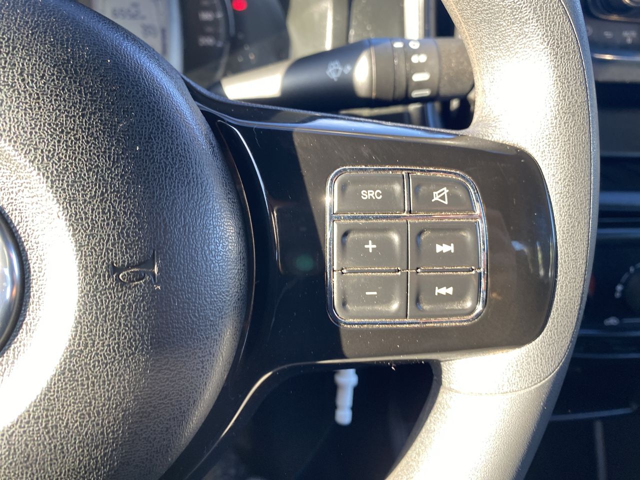 KIA Sportage — foto 17 de 23
