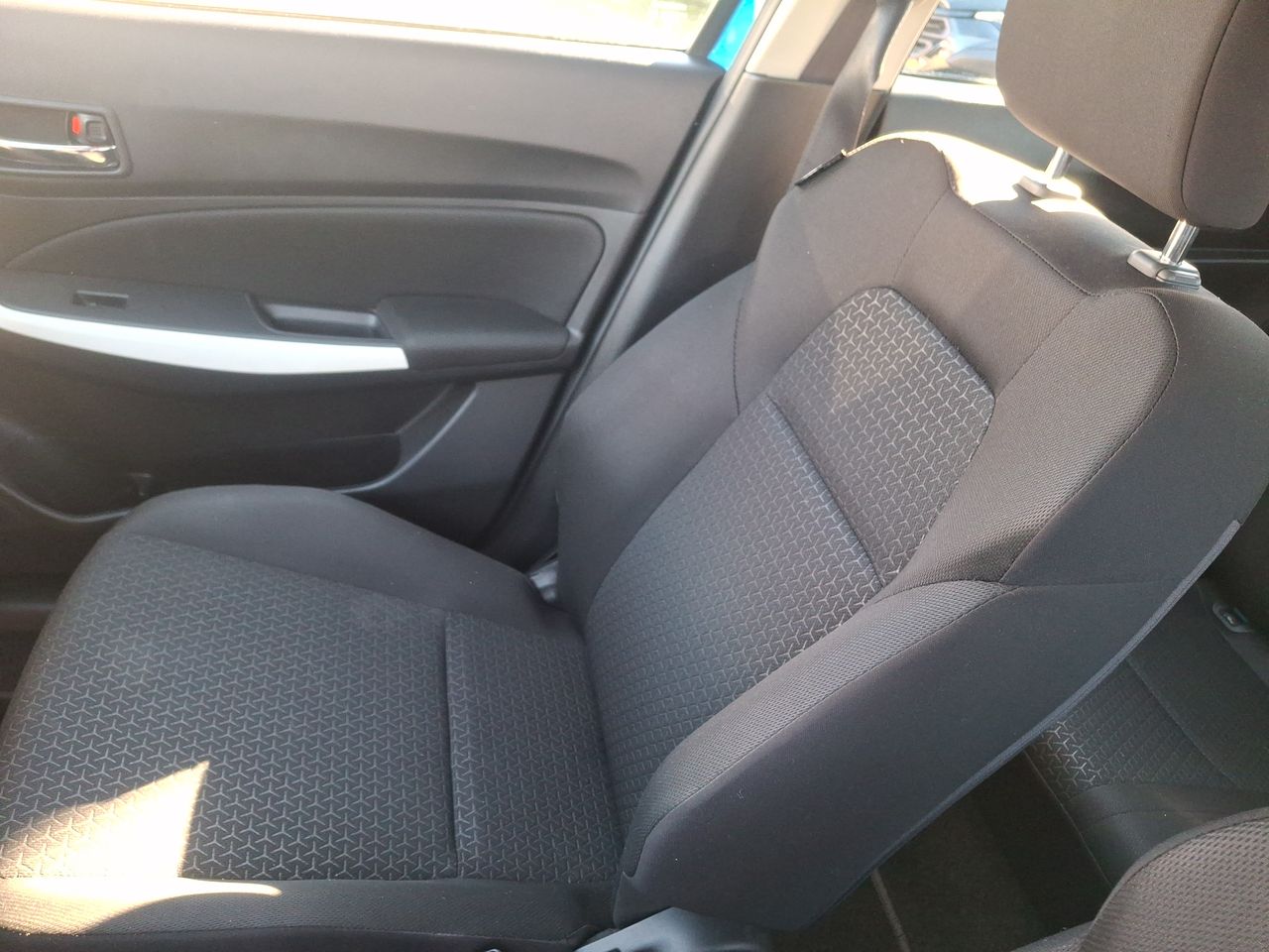 Chevrolet Silverado — foto 34 de 36