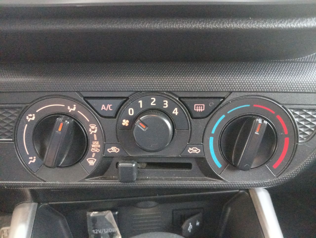 TOYOTA - 22