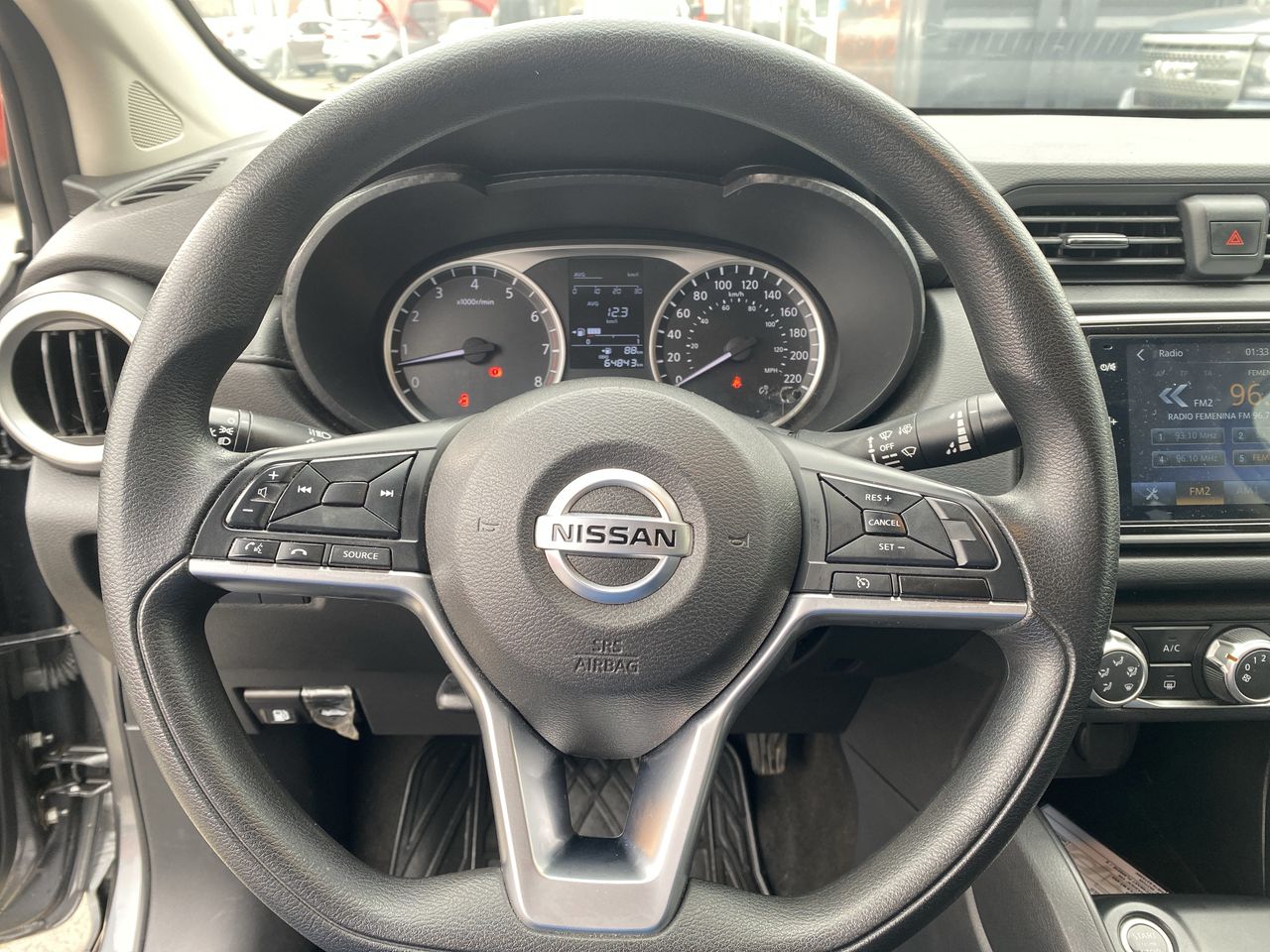 NISSAN - 16