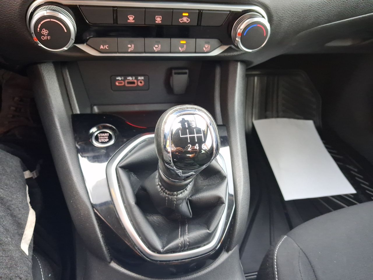 NISSAN - 22