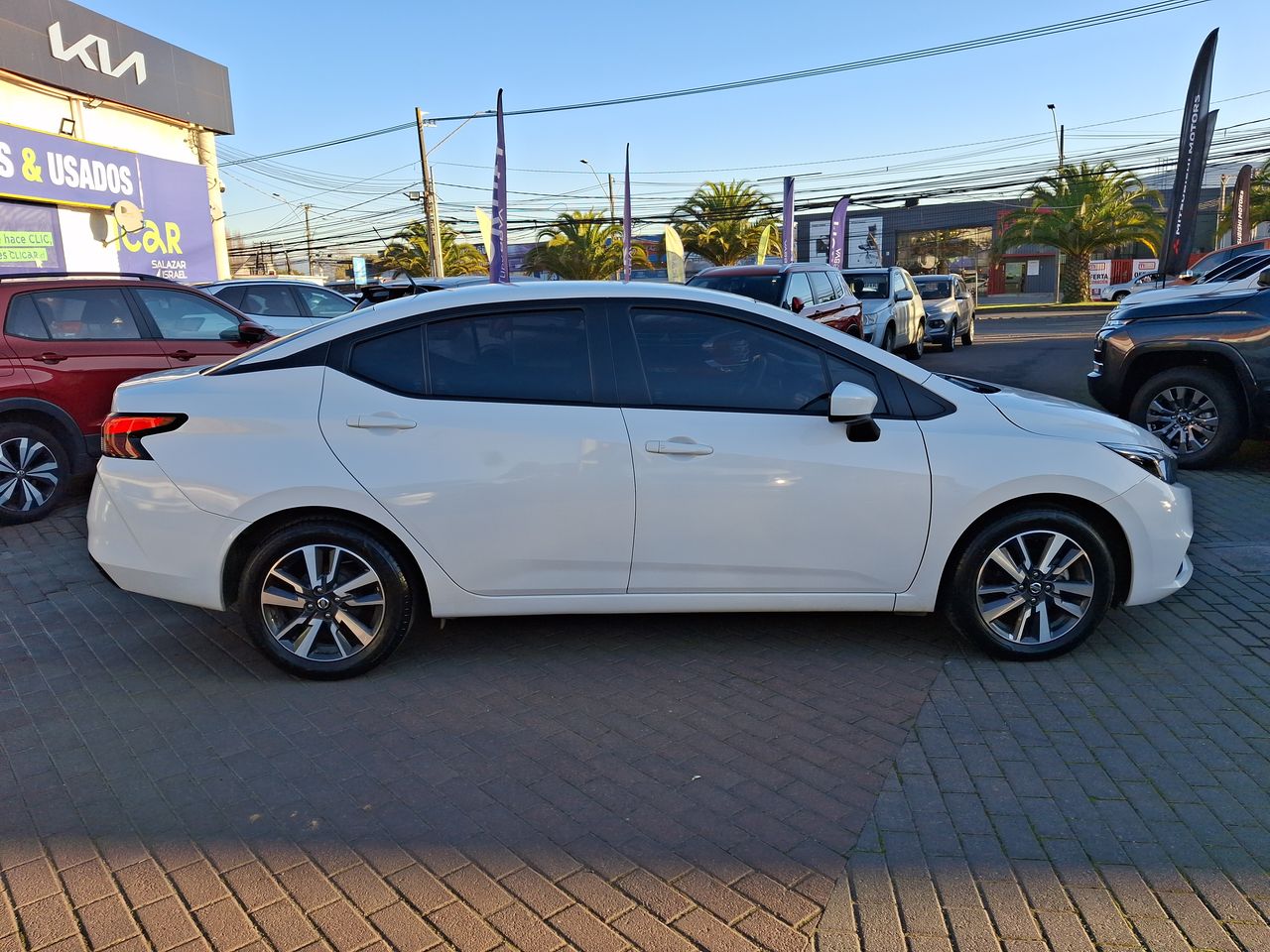 NISSAN - 8