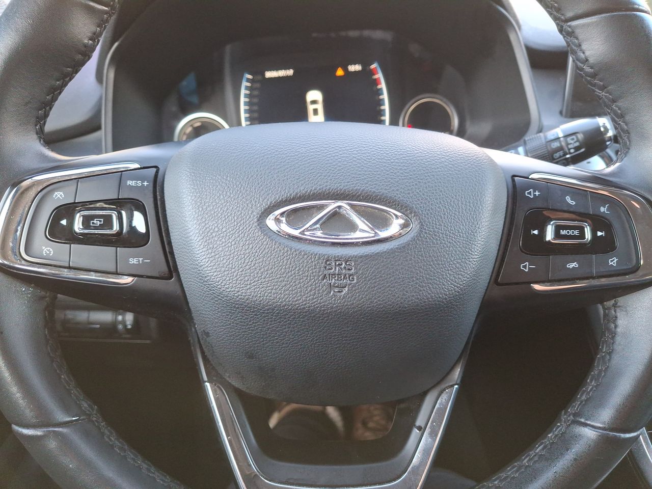 Chery Tiggo 8 — foto 18 de 28