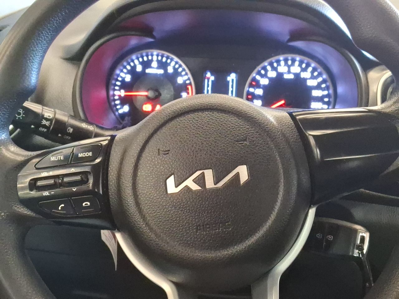 KIA - 15