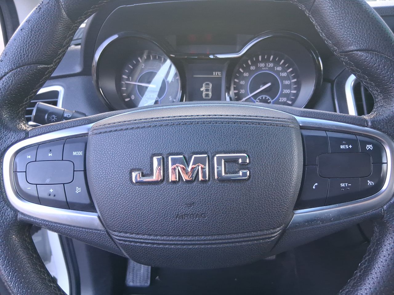 JMC Vigus — foto 16 de 25