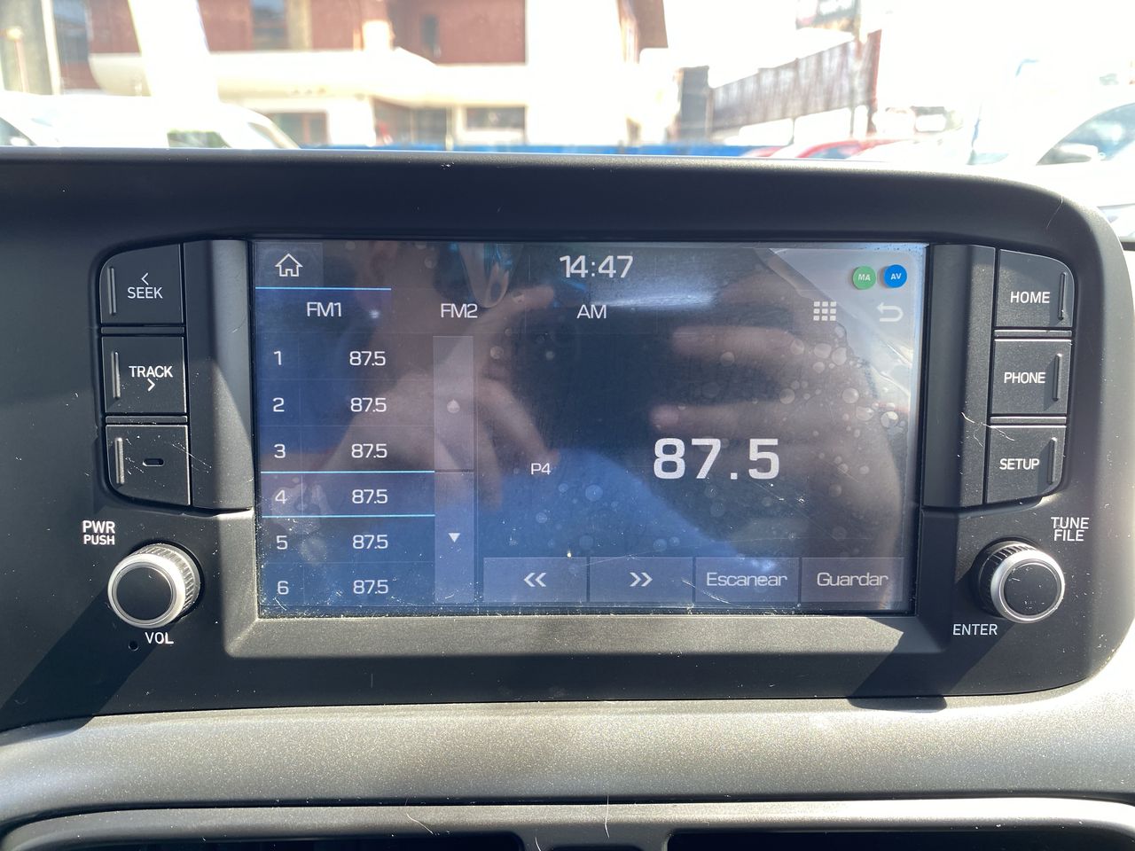 HYUNDAI - 28
