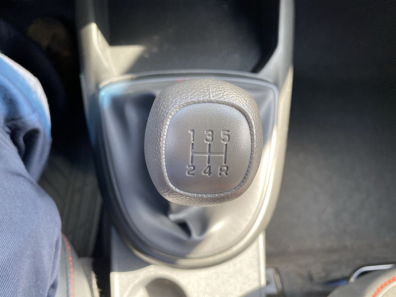 HYUNDAI - 31