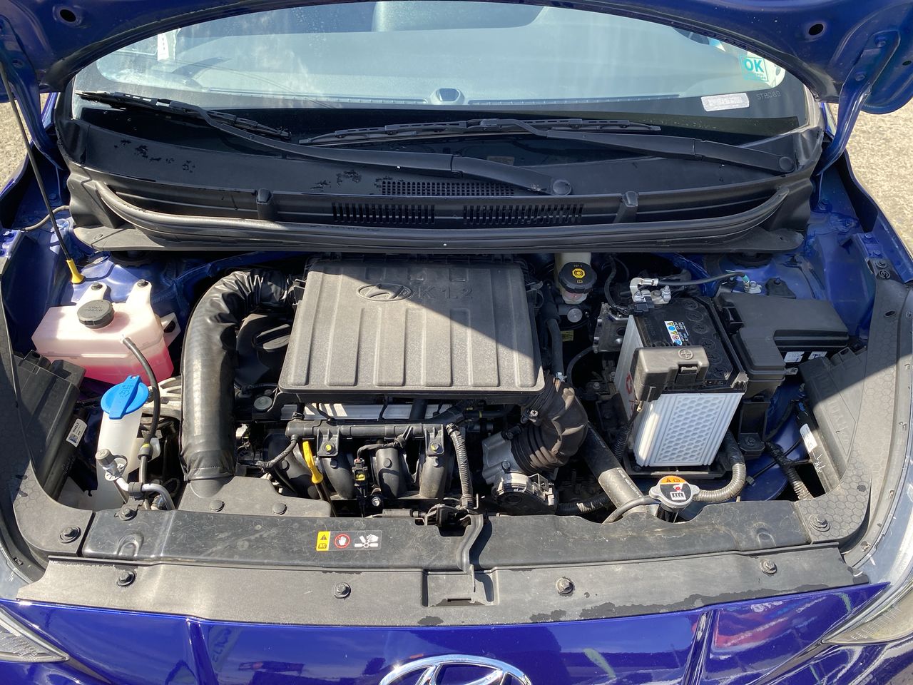HYUNDAI - 18