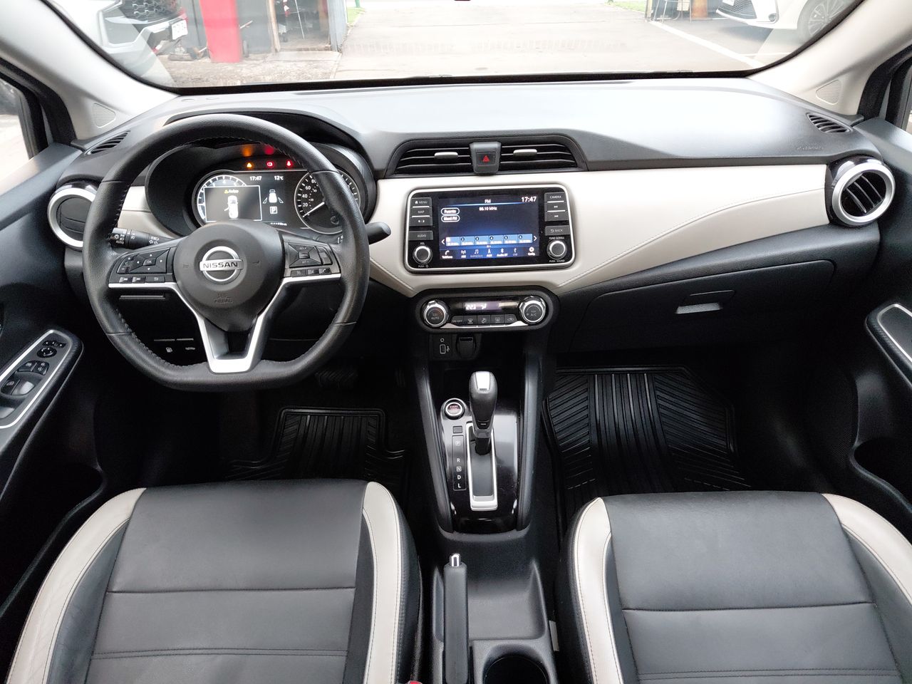 NISSAN - 1