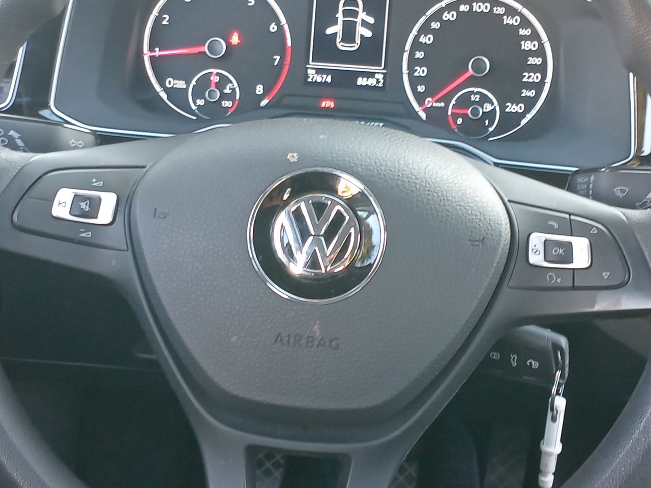 VOLKSWAGEN - 25