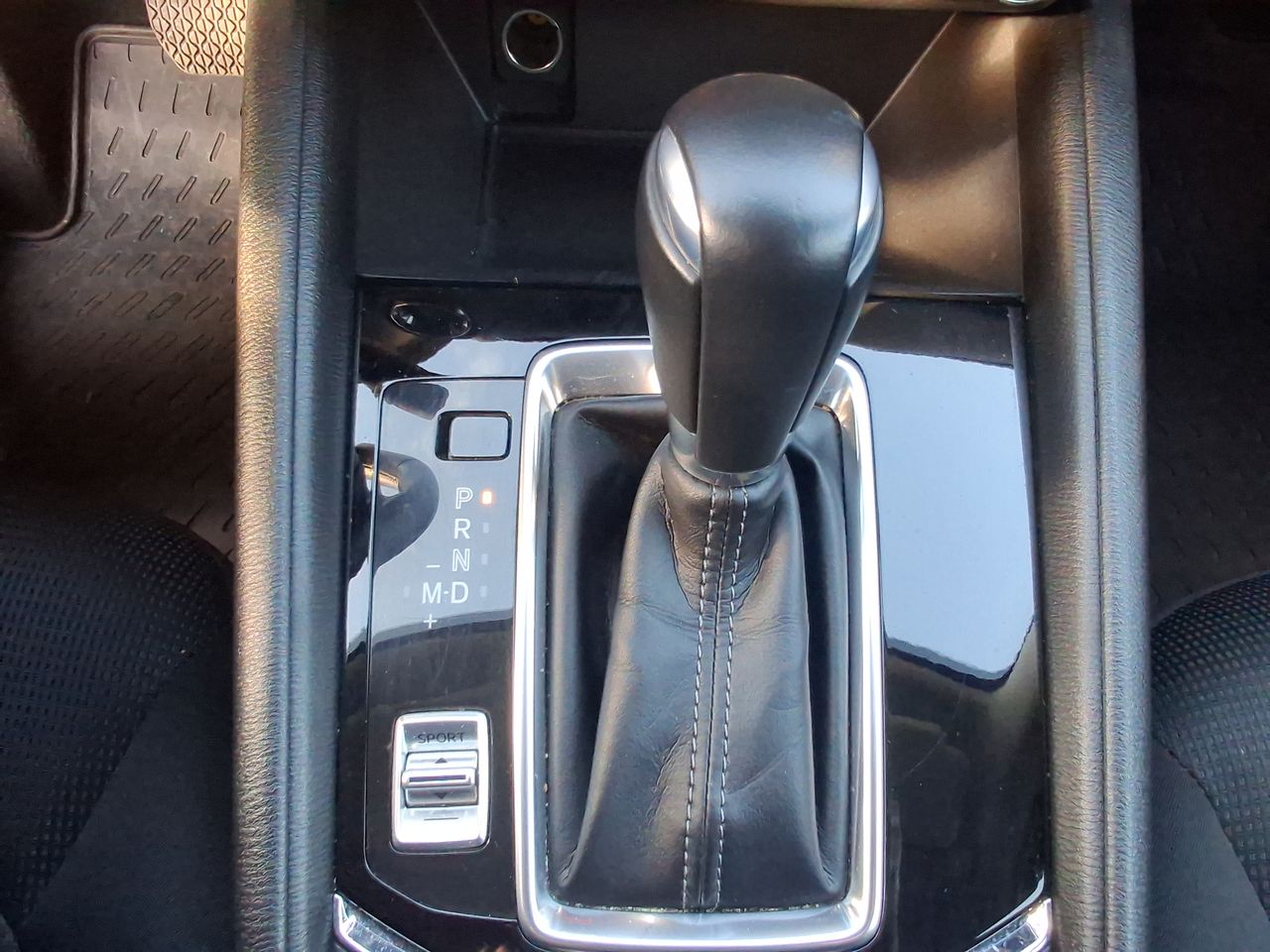 MAZDA - 22