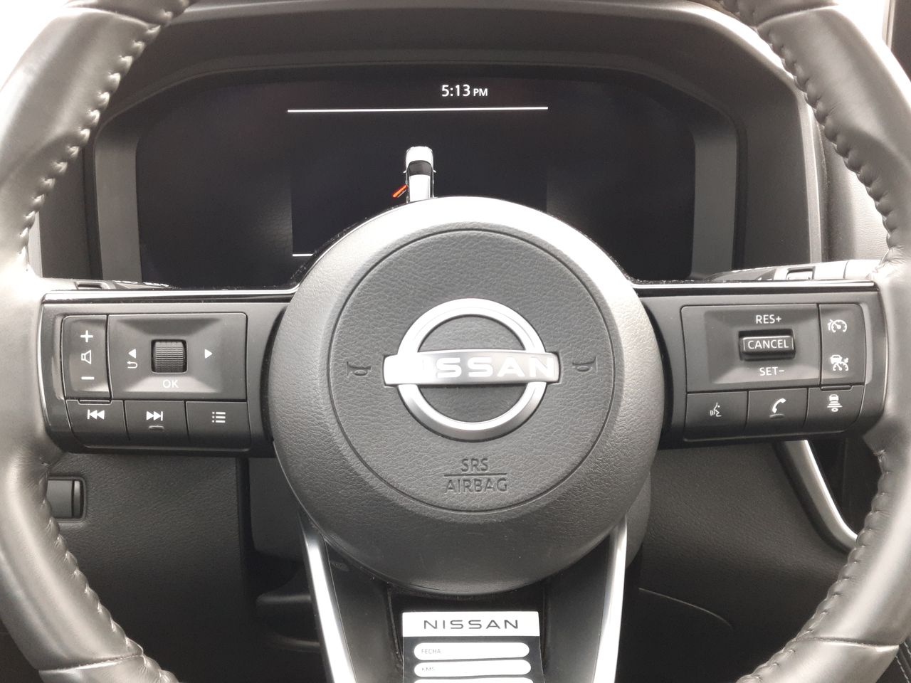 NISSAN - 27