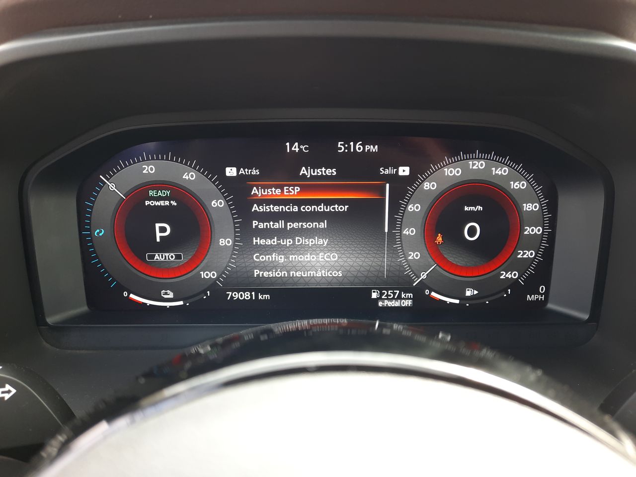 NISSAN - 38