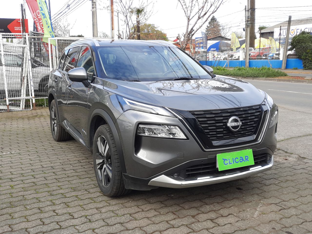 NISSAN - 1