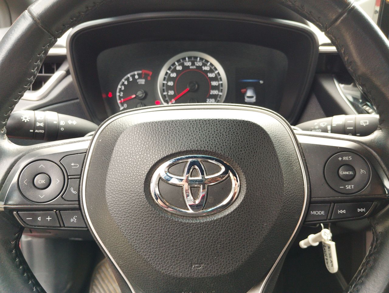 TOYOTA - 26