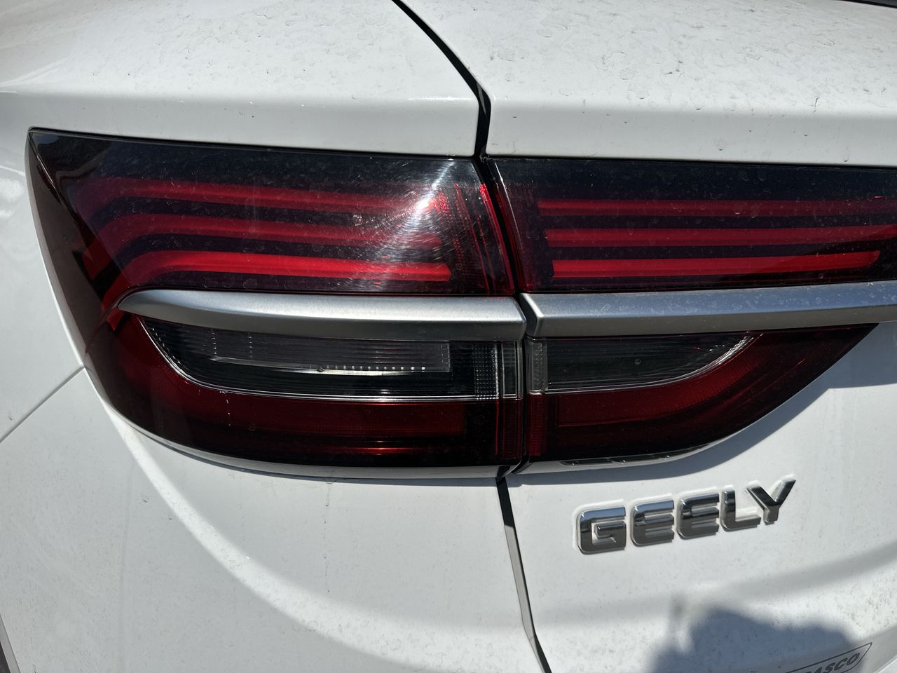 GEELY - 19