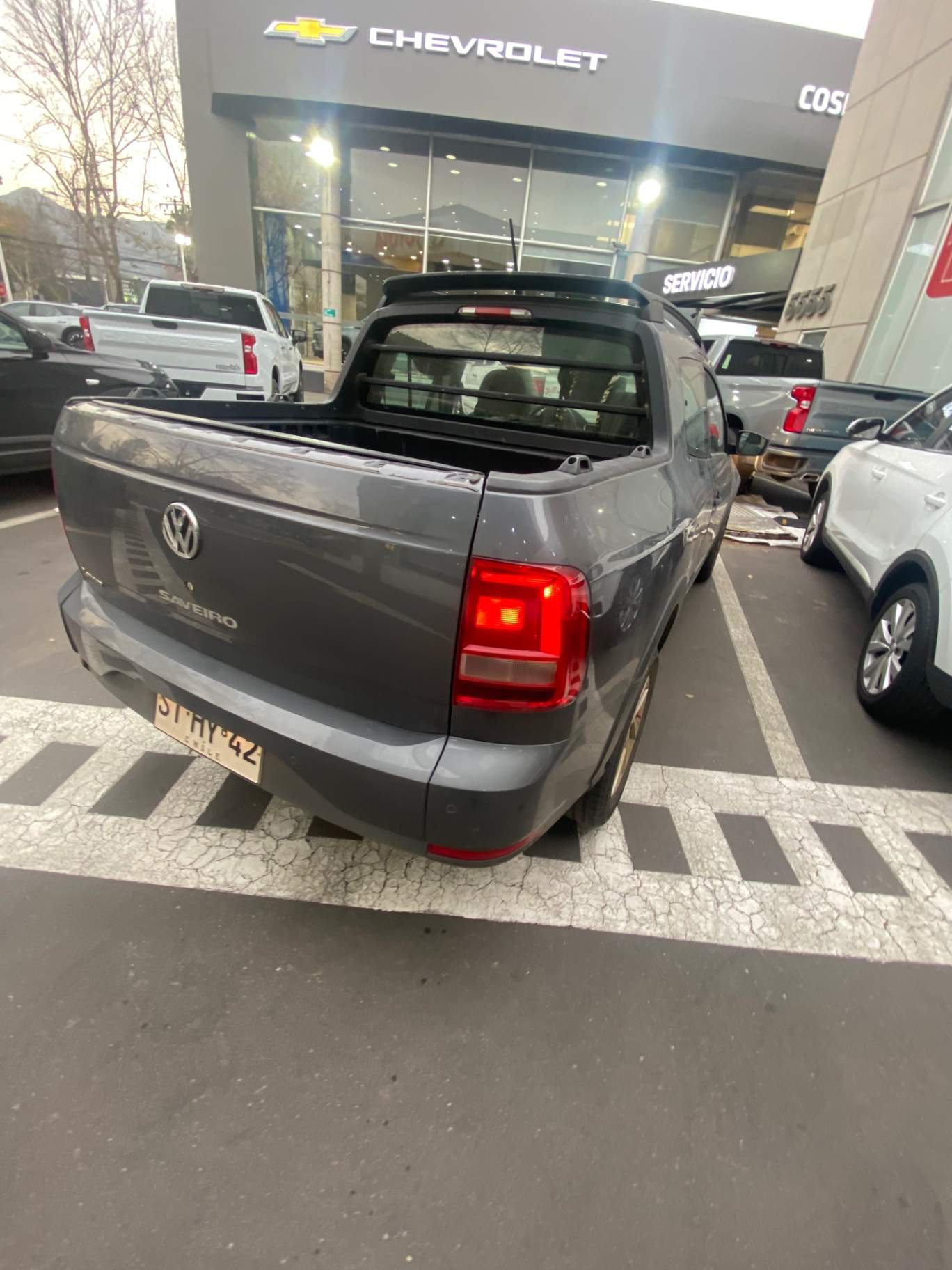 VOLKSWAGEN - 4