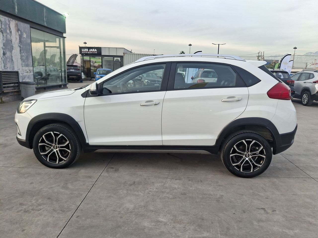 CHERY - 4