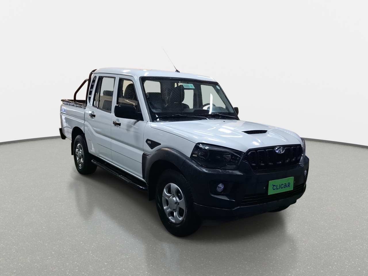 MAHINDRA