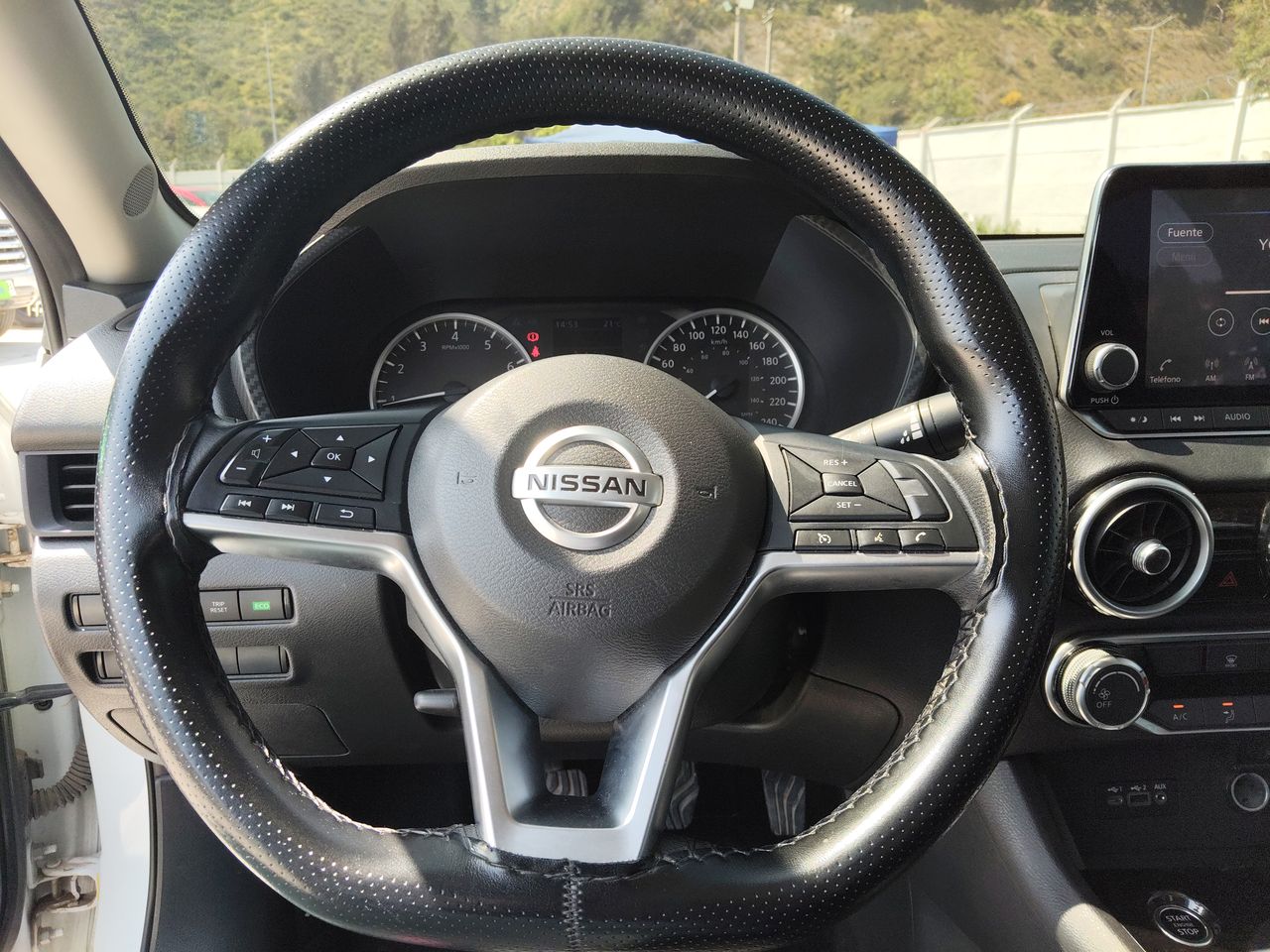 NISSAN - 18
