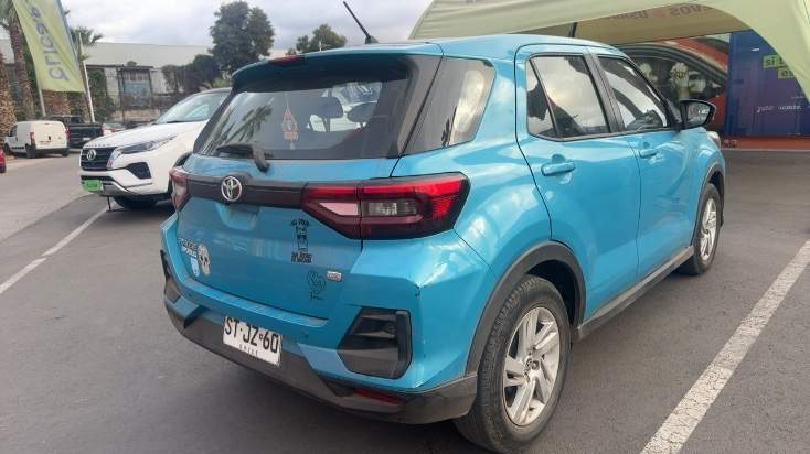 TOYOTA - 4