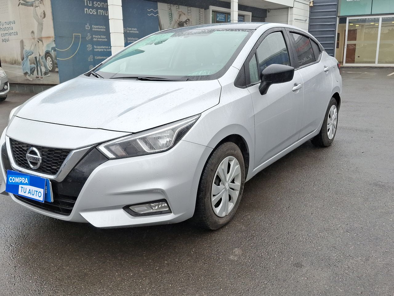 NISSAN - 3