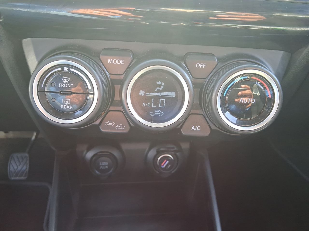 SUZUKI - 26