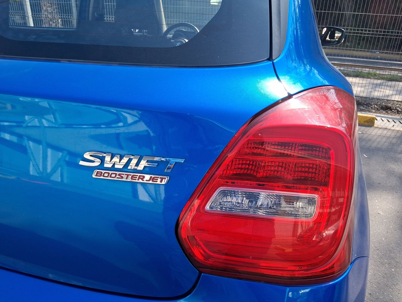 SUZUKI - 16