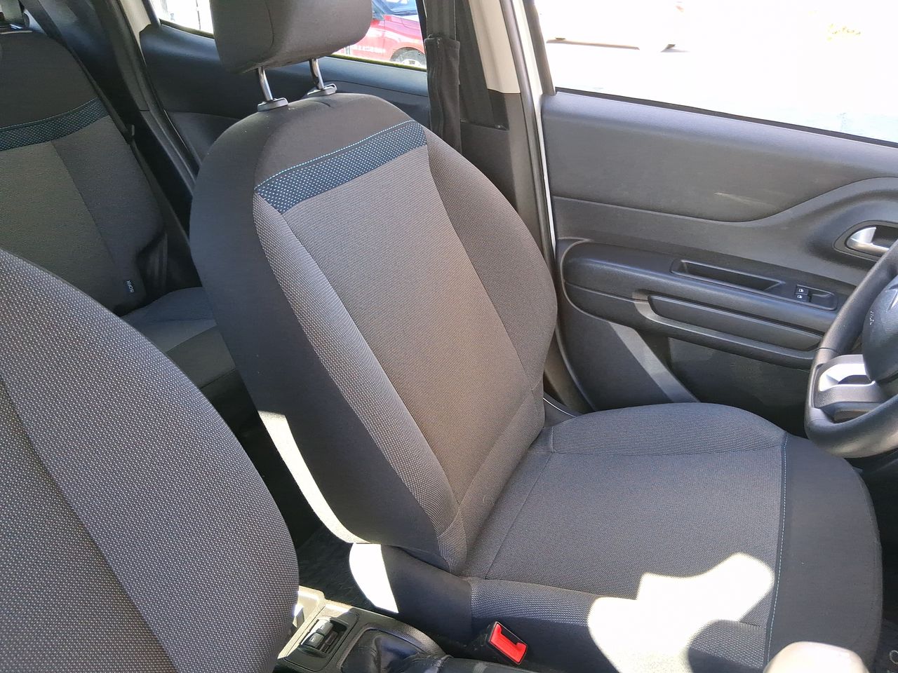 Citroën C3 — foto 15 de 35