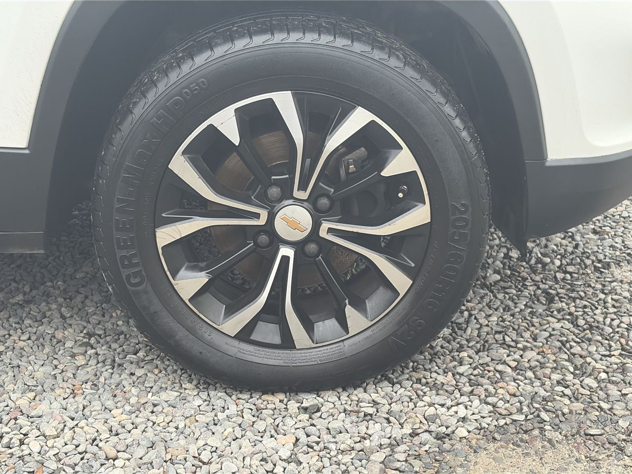 Chevrolet Groove — foto 10 de 21