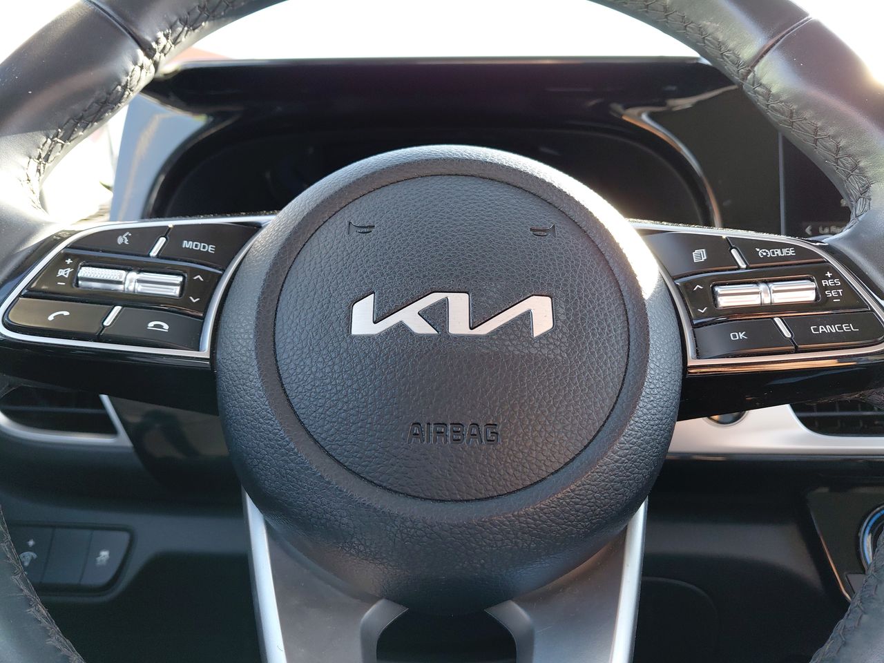 KIA - 24