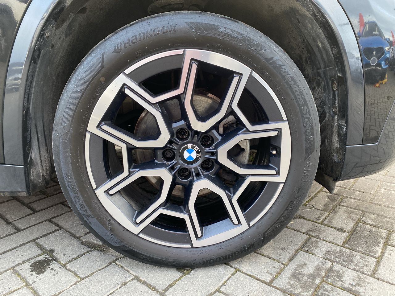BMW - 17