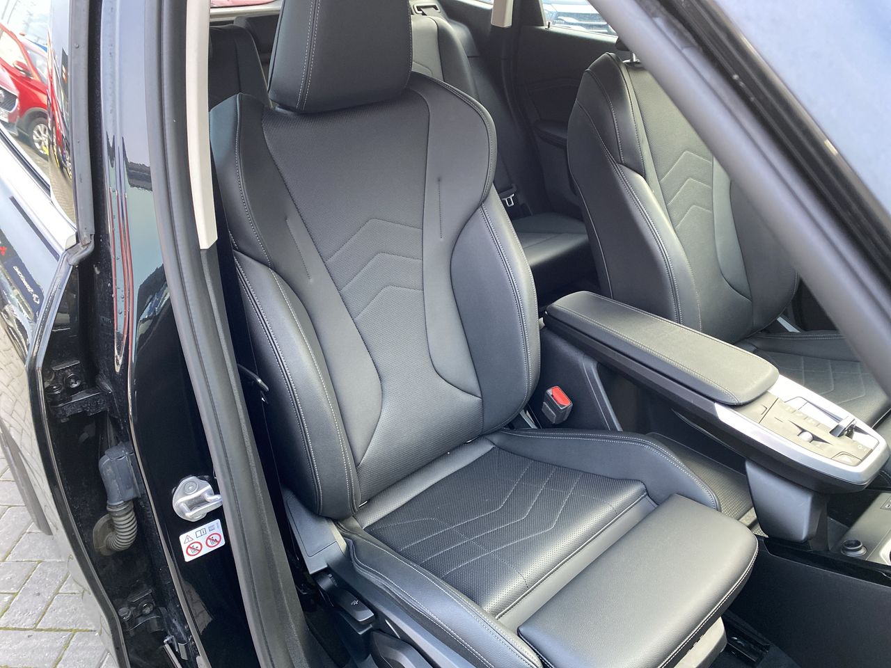 BMW - 33