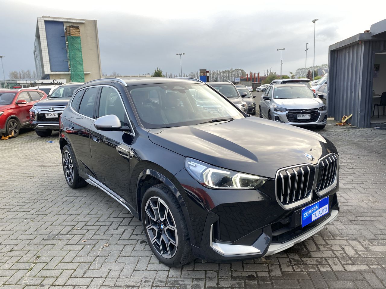 BMW - 1