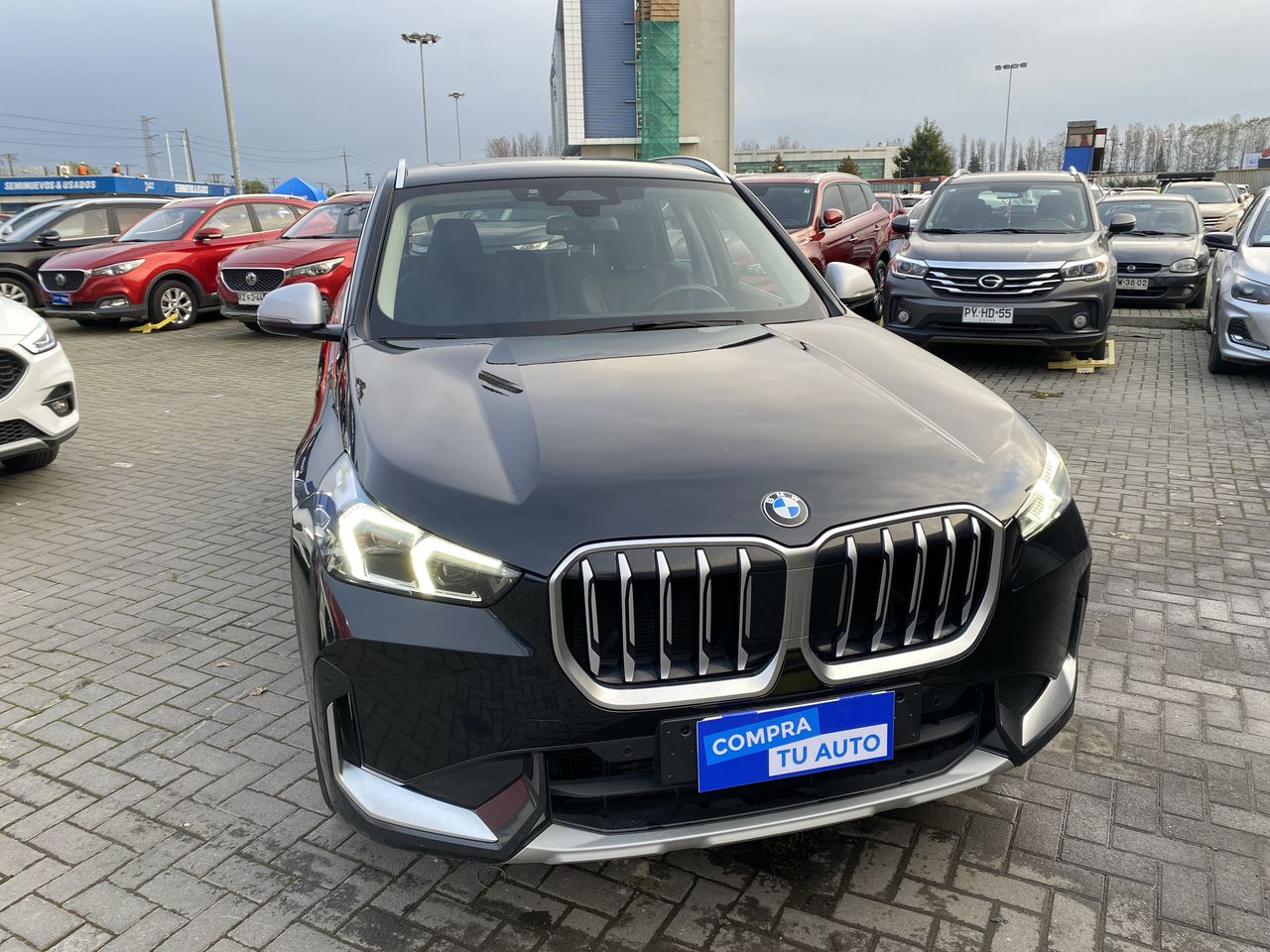 BMW - 2