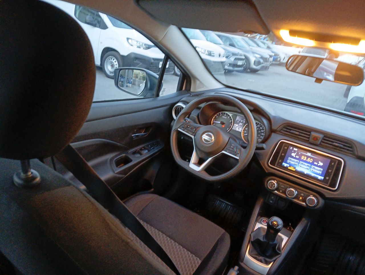 NISSAN - 5