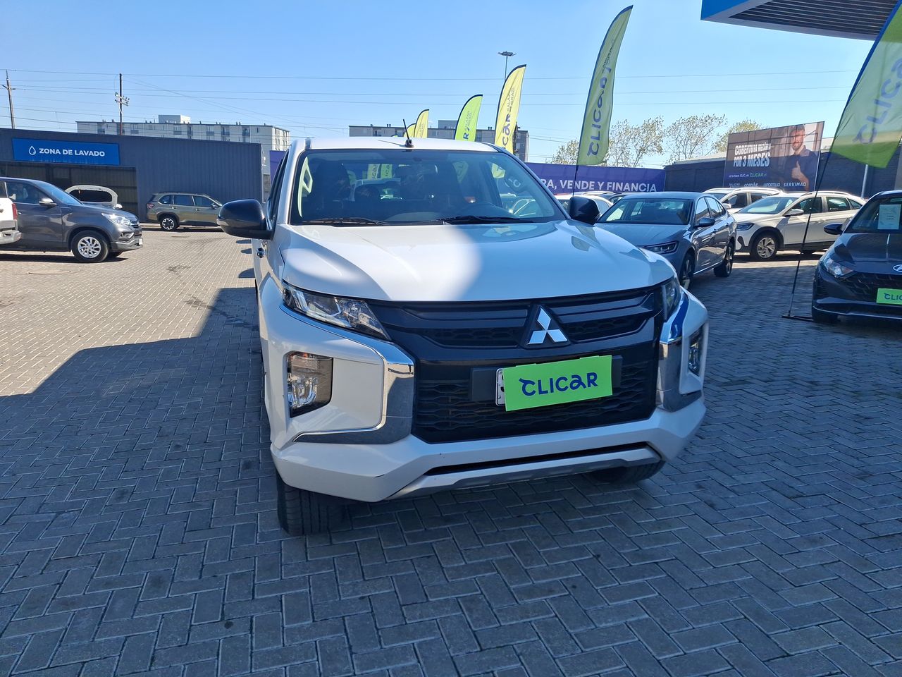 MITSUBISHI - 2