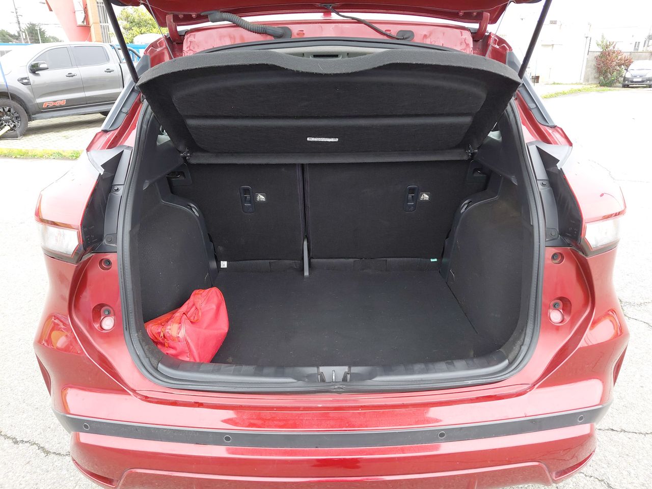 NISSAN - 11
