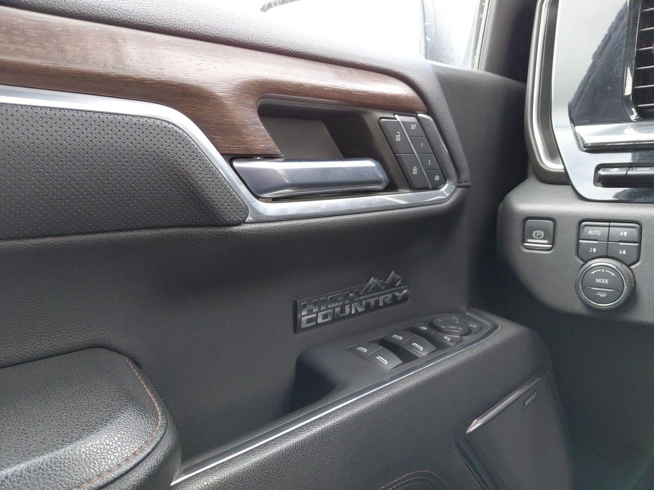 CHEVROLET - 20