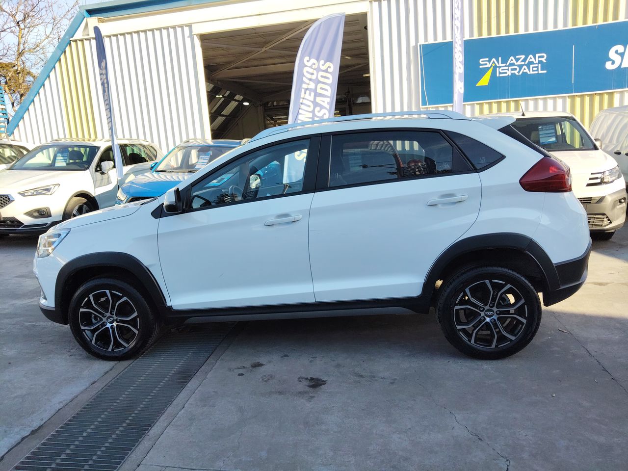 CHERY - 4