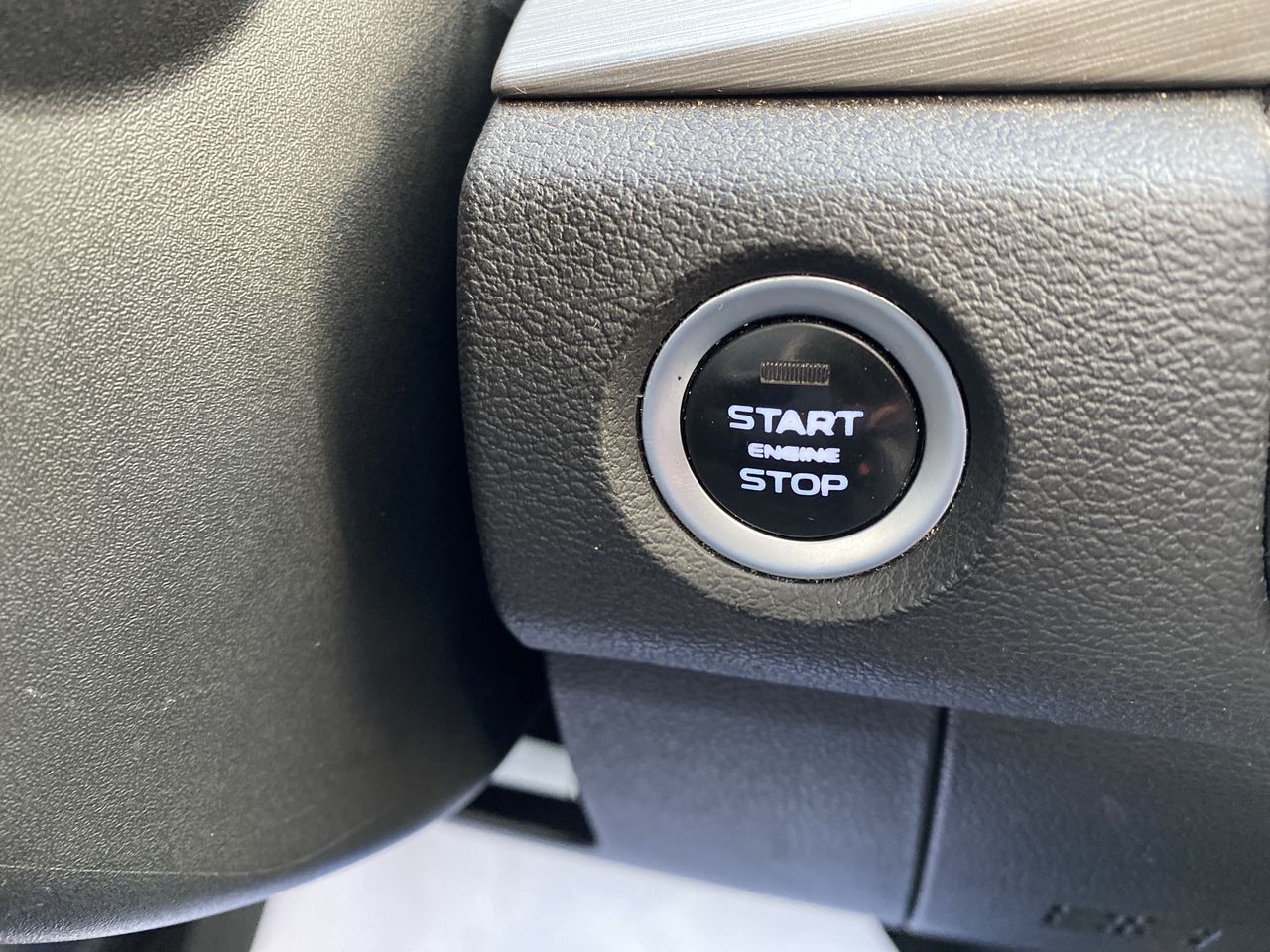 Geely Coolray — foto 29 de 29