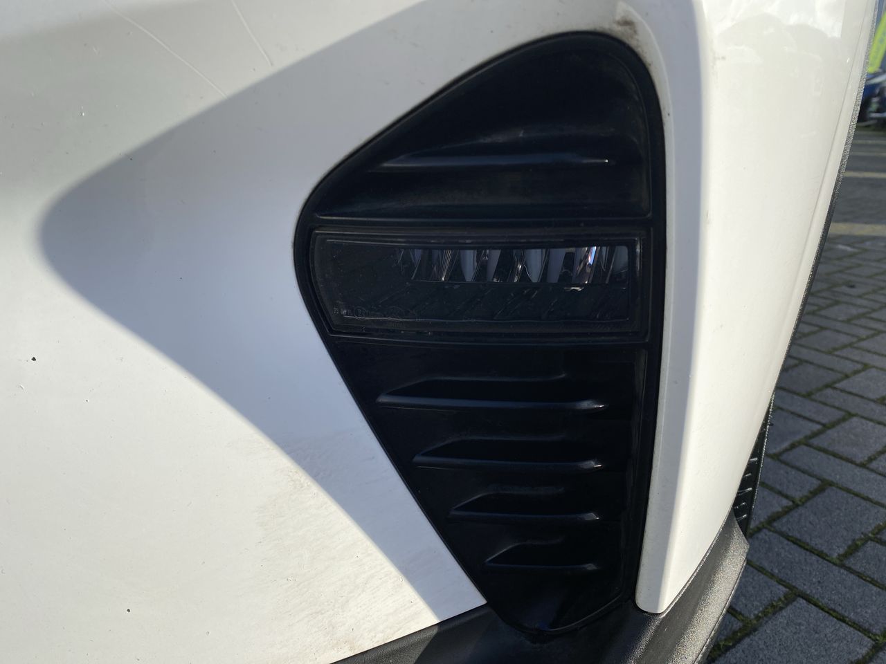 Geely Coolray — foto 12 de 29