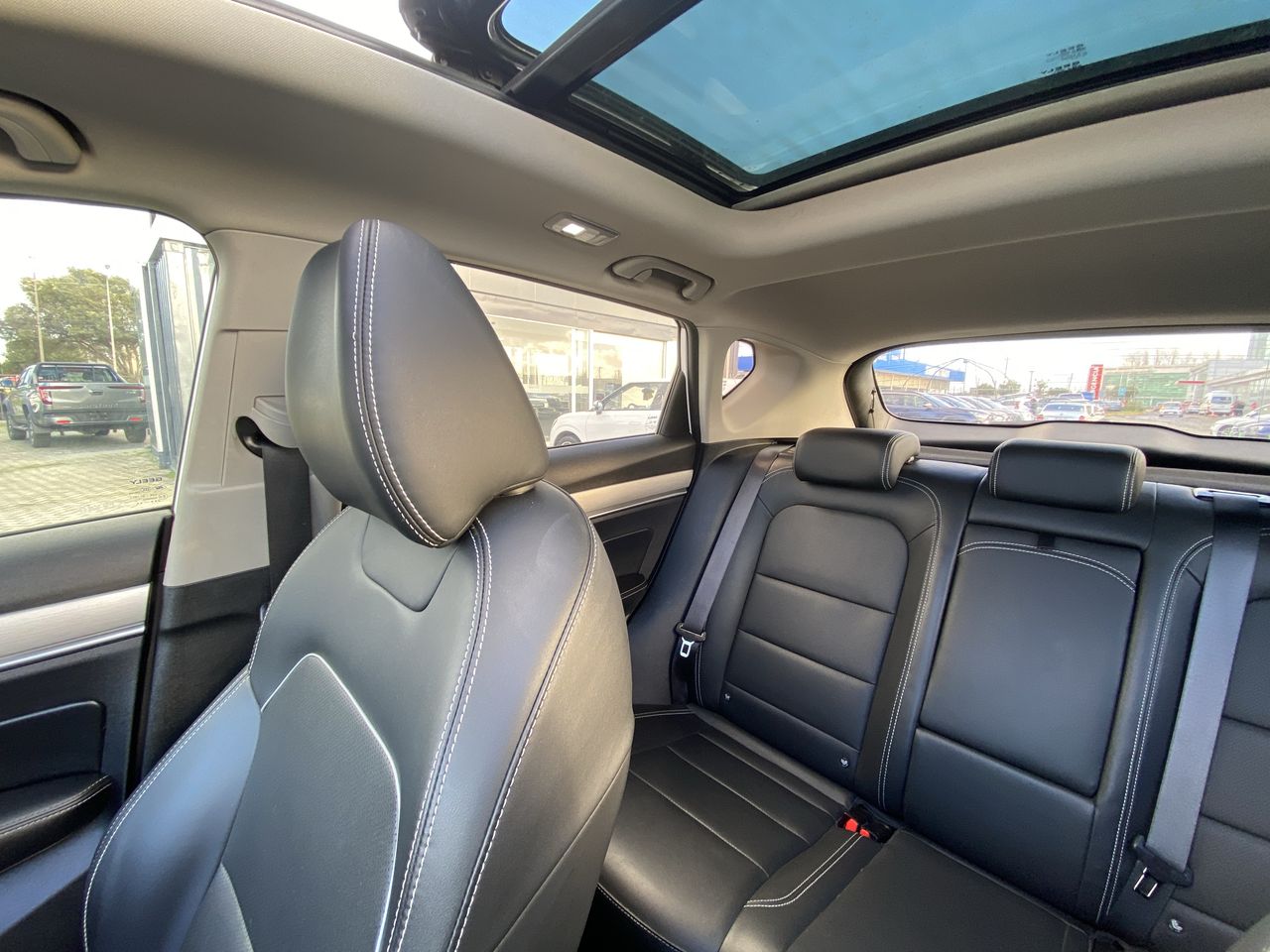 GEELY - 4