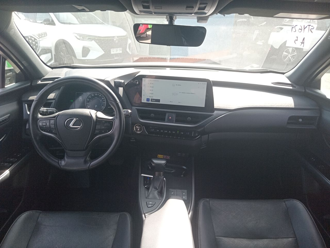 LEXUS - 33