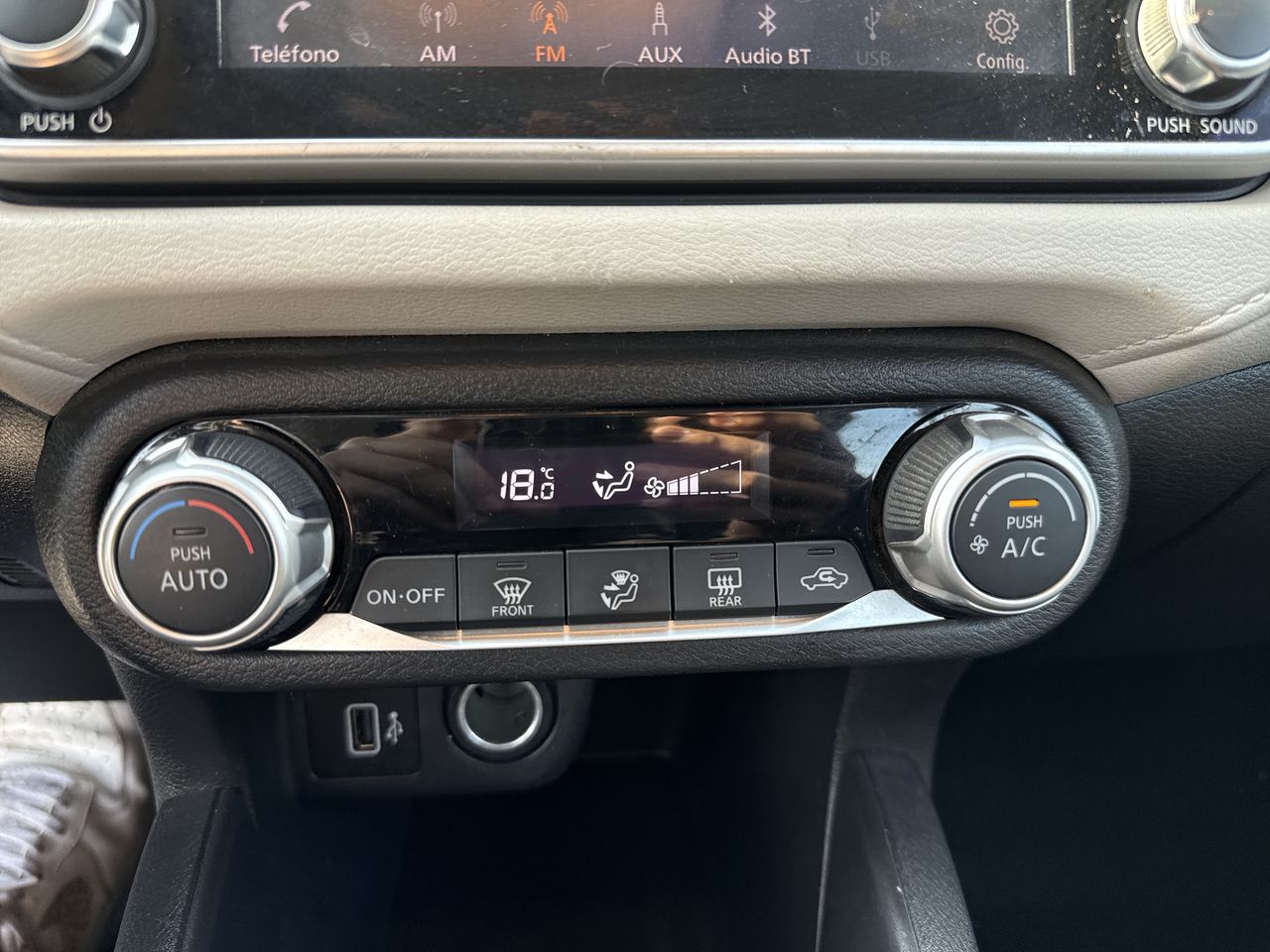 NISSAN - 22
